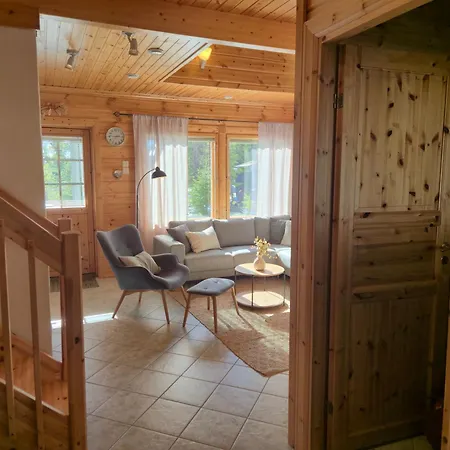 Ilvesrinne - Cosy Fell-Side Cottage In Iso-Syoete Syöte
